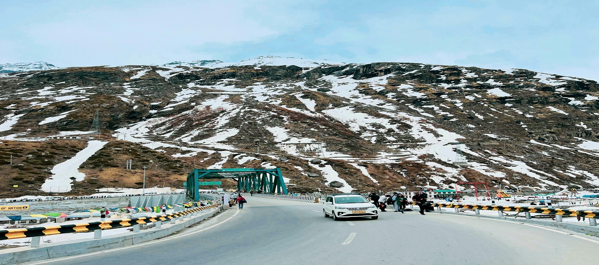 Rohtang Pass Tour Package